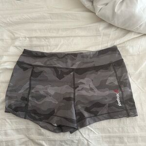 Reebok grey army print shorts
